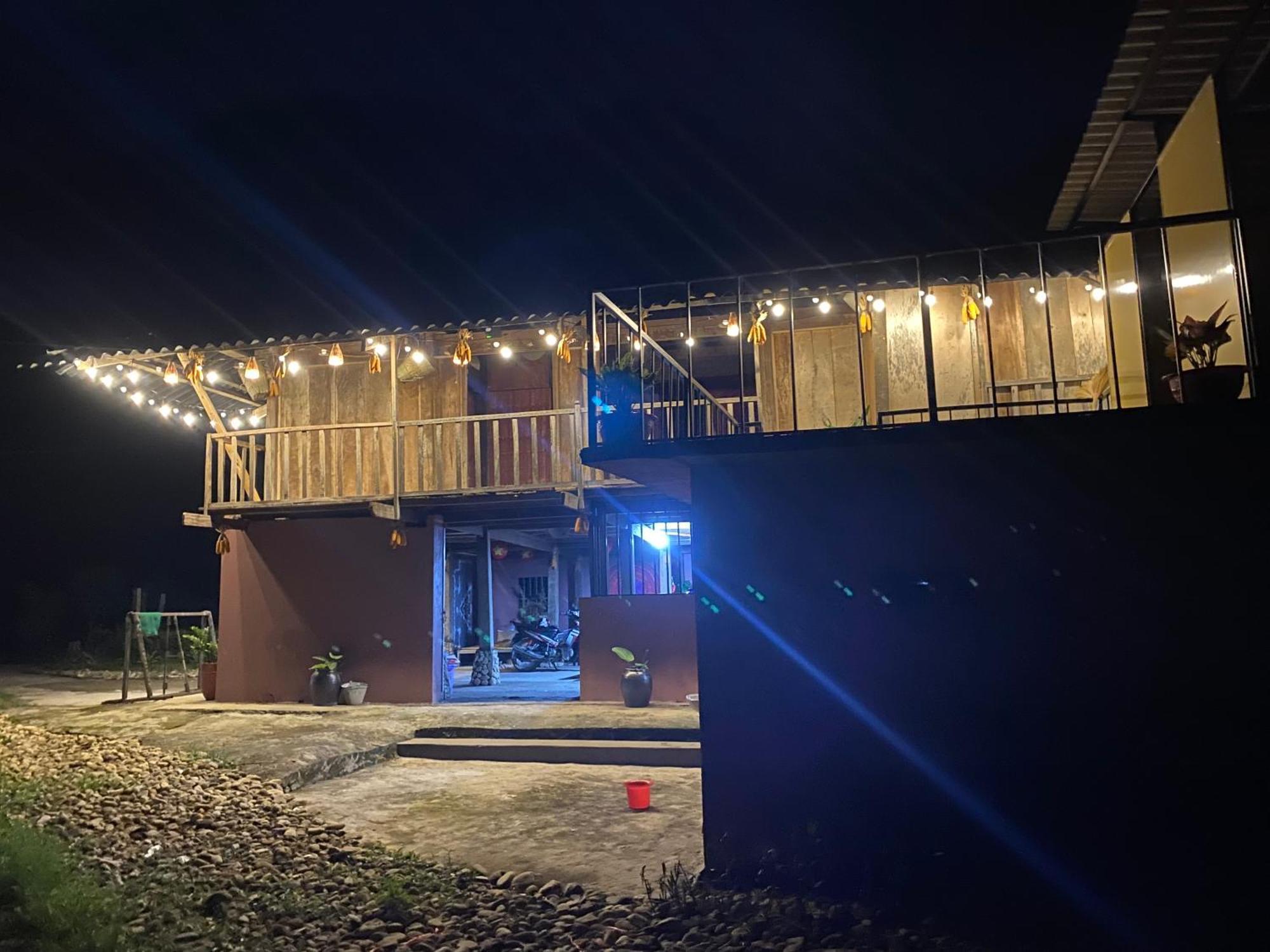 Homestay Du Gia Yen *